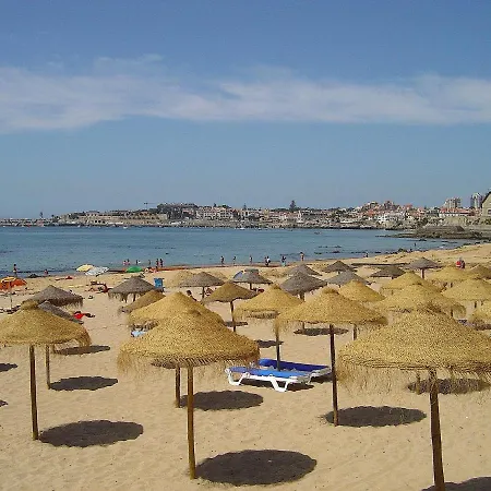 Cushy With Garden In